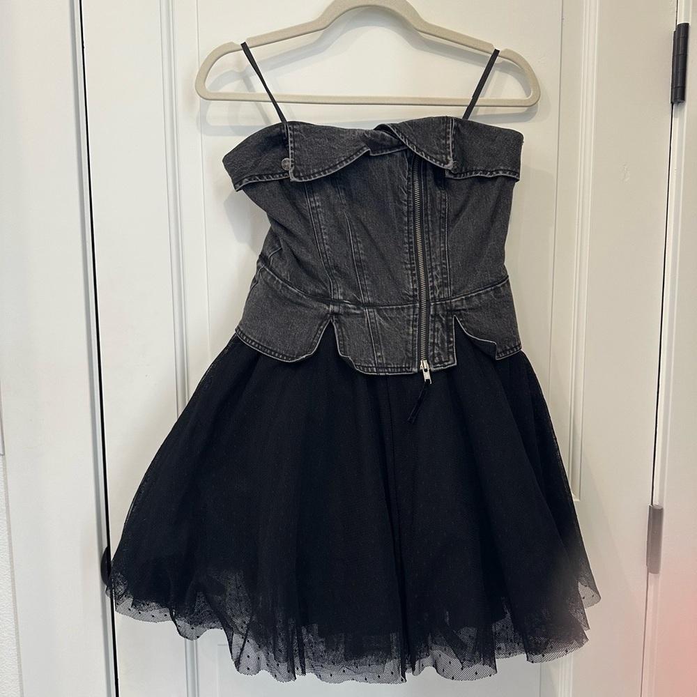 NWT Pilcro Strapless Tulle Mini Dress Size 6 Anthropologie - Picture 2 of 7